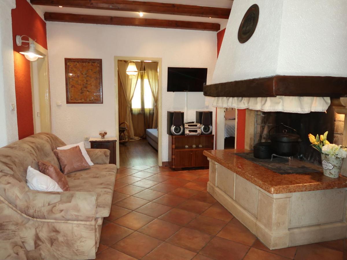 Holiday Home Nino - Lbn305 By Interhome Kršan Dış mekan fotoğraf